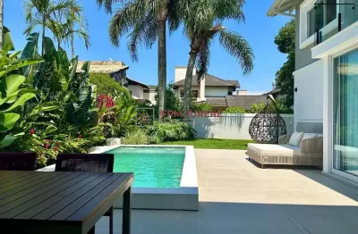 Casa à venda na rua dos robaletes, 288, jurerê, florianópolis por r$ 5.160.000