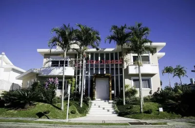 Casa à venda na rua dos robaletes, 494, jurerê, florianópolis por r$ 5.500.000