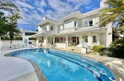 Casa à venda na rua dos tucunarés, 205, jurerê internacional, florianópolis por r$ 12.000.000