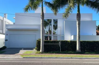 Casa com 5 quartos, sendo 3 suítes à venda, 485 m² por r$ 7.850.000 - jurerê internacional - florianópolis/sc