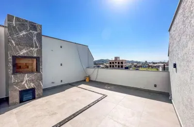 Sobrado com 3 dormitórios à venda, 181 m² por r$ 649.000,00 - itacolomi - balneário piçarras/sc