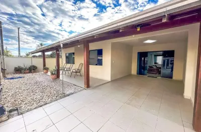 Casa com 3 dormitórios à venda, 85 m² por r$ 780.000 - itacolomi - balneário piçarras/sc