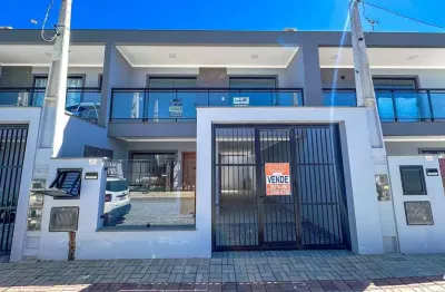 Sobrado com 3 dormitórios à venda, 110 m² por r$ 550.000 - itacolomi - balneário piçarras/sc