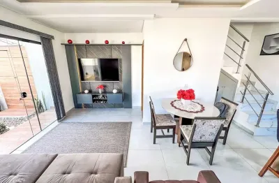 Sobrado com 3 dormitórios à venda, 102 m² por r$ 699.000 - itacolomi - balneário piçarras/sc