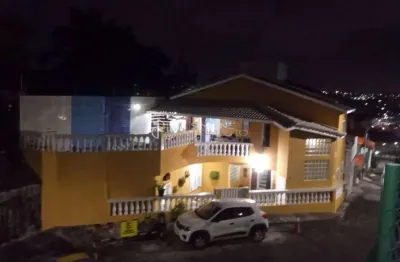Casa condomínio à venda  com 4quartos sendo 2suites tem 204m2, em são cristóvão - salvador - ba