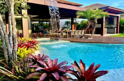 Casa com alto requinte, 6 suites, 470 m de área construída, Condomínio Praia Bella: Melhor condomínio de Praia de Forte