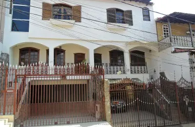 Casa com 3 quartos à venda na Rua Professor Adelmo Lodi, Álvaro Camargos, Belo Horizonte