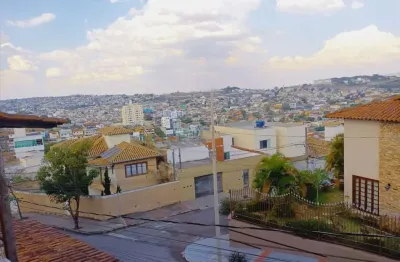 Casa com 3 quartos à venda na Rua Professor Adelmo Lodi, Álvaro Camargos, Belo Horizonte
