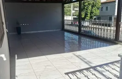 Casa com 3 quartos à venda na Rua  José Alves, Centro, Curvelo