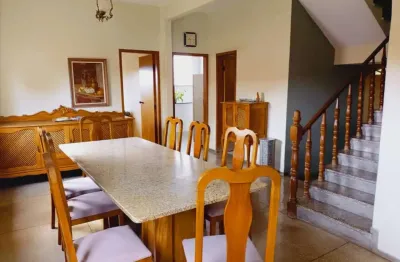 Casa com 7 quartos à venda na Rua Rio Casca, Carlos Prates, Belo Horizonte