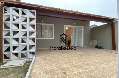 Casa com 2 quartos à venda na Rua Macaé, 500, Jardim Mariléa, Rio das Ostras