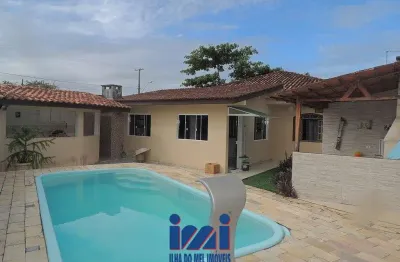 Casa com 2 quartos à venda no Bom Retiro, Matinhos 