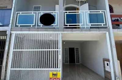 Casa com 3 quartos à venda no Bom Retiro, Matinhos 