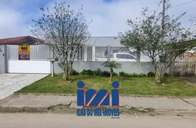 Casa com 3 quartos à venda no Piçarras, Guaratuba 