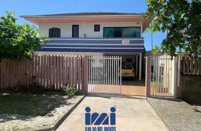 Casa com 6 quartos à venda no Nereidas, Guaratuba 