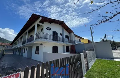Casa com 4 quartos à venda no Centro, Matinhos 