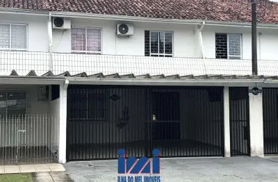 Casa com 3 quartos à venda na Cohapar, Guaratuba 