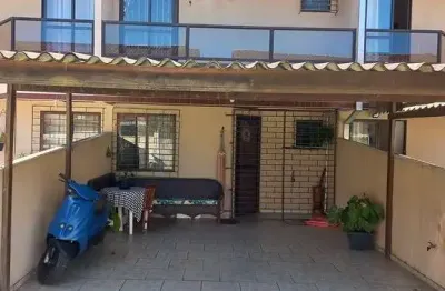 Casa com 3 quartos à venda no Centro, Matinhos 