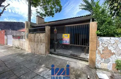 Casa com 3 quartos à venda no Centro, Matinhos 
