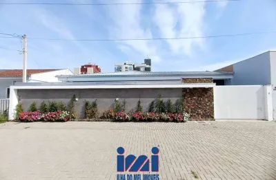 Casa com 3 quartos à venda no Centro, Guaratuba 