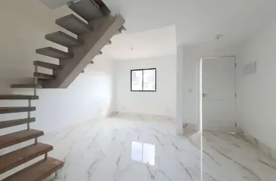 Casa em condomínio em cotia-sp, bairro capuava. 3 quartos, 1 suíte, 1 sala, 2 vagas, 70m². venha conferir!