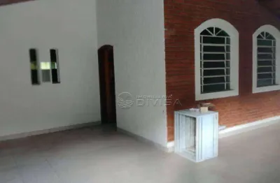 Casa com 3 dormitórios à venda, 295 m² por R$ 748.000,00 - Vila Nova Esperia - Jundiaí/SP