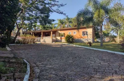 Chácara com 4 dormitórios à venda, 240000 m² por r$ 2.690.000,00 - guacuri - itupeva/sp