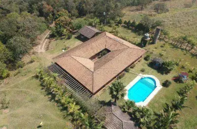 Sítio troca por apartamento em SP com 3 dormitórios à venda, 145000 m² por R$ 2.900.000 - Rio Acima - Jundiaí/SP