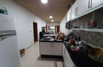 Chácara/casa, com 3 casas com 6 dormitórios à venda, 1020 m² por R$ 1.200.000 - Bairro da Mina - Itupeva/SP
