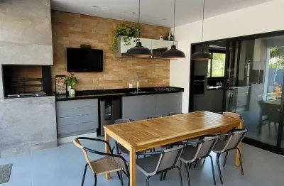 Casa com 3 dormitórios à venda, 260 m² por r$ 1.750.000,00 - condomínio village morro alto - itupeva/sp