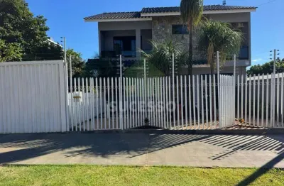 Sobrado com suíte master com closet 2 quartos piscina edícula e 10 vagas no cancelli