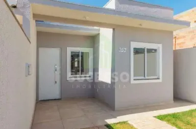 Casa com 01 suíte, 01 quarto e 02 vagas, localizado no bairro 14 de novembro!