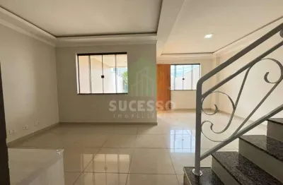 Sobrado semi mobiliado no parque verde com suíte, 2 quartos e terraço