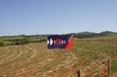 Fazenda à venda na Zona Rural, Tapiratiba 