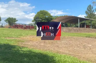 Fazenda à venda na Praça Rubião Junior, Zona Rural, Botucatu