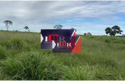 Fazenda à venda na Zona Rural, Figueirão 