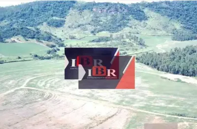 Fazenda à venda na Zona Rural, Tapiratiba 