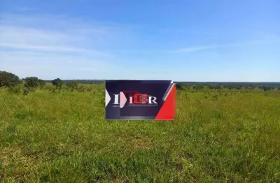 Fazenda à venda na Zona Rural, Água Clara 