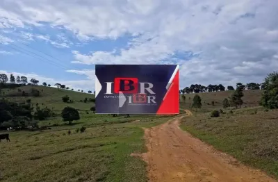 Chácara / sítio à venda na Zona Rural, Botucatu 