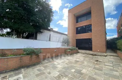 Prédio comercial de 1.300m² no brooklin paulista, são paulo-sp.