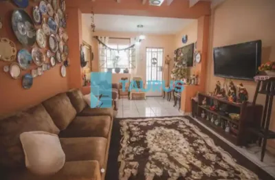 Casa sobrado à venda, 3 quartos,1 vaga,152m², na vila clementino.