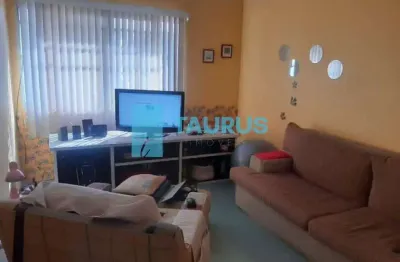 Casa sobrado à venda, 3 quartos, 2 vagas, 130m², na vila clementino.