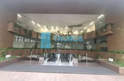 Loja para locação, 48 vagas, 918m², cidade monções.