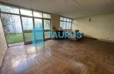 Sobrado para reforma à venda, 5 dormitórios, 1 suíte, 3 vagas, 323 m², planalto paulista.