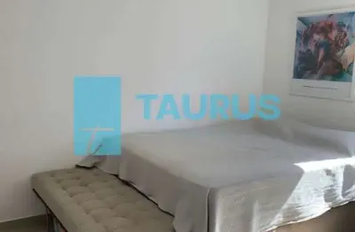 Apartamento à venda, 79m², 2 dormitórios, 1 living 2 ambientes, vila nova conceição.