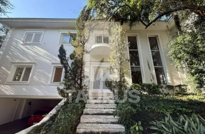 Luxuosa mansão de 4 quartos e 2 suítes,  4 vagas no morumbi, são paulo-sp