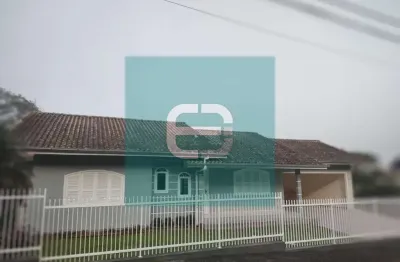 Casa com 3 quartos à venda na rua j, 10, centro, pomerode, 150 m2 por r$ 820.000