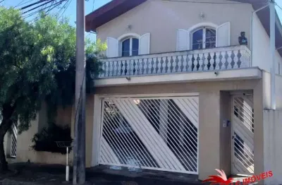Casa com 5 quartos à venda na Rua Prof. Inácio Dias Leme, 1, Vila Cordenonsi, Americana