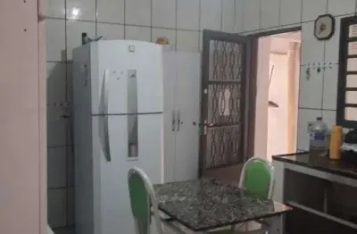 Casa com 2 quartos à venda na Rua dos Cocais, 1, Parque Dom Pedro II, Americana