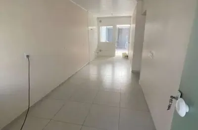 Casa com 2 quartos para alugar em Santa Regina, Itajaí 